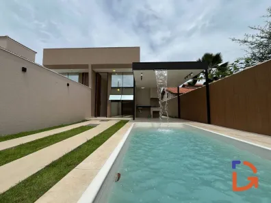 Casa com 3 Quartos à venda, 115m² no Ouro Verde, Rio das Ostras