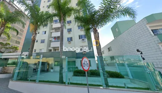 Apartamento com 2 Quartos à venda, 77m² no Barreiros, São José