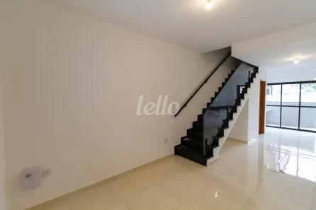 Casa com 3 Quartos para alugar, 130m² no Jardim Vila Formosa, São Paulo