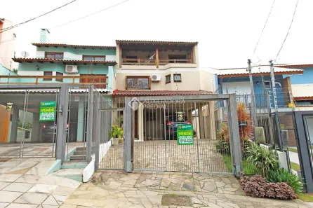 Casa com 3 Quartos à venda, 200m² no Espírito Santo, Porto Alegre