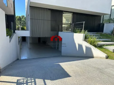 Casa de Condomínio com 4 Quartos para alugar, 510m² no Centro Comercial Jubran, Barueri