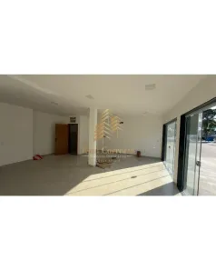 Ponto Comercial para alugar, 70m² no Porto Canoa, Serra