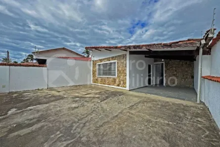 Casa com 4 Quartos à venda, 126m² no , Peruíbe
