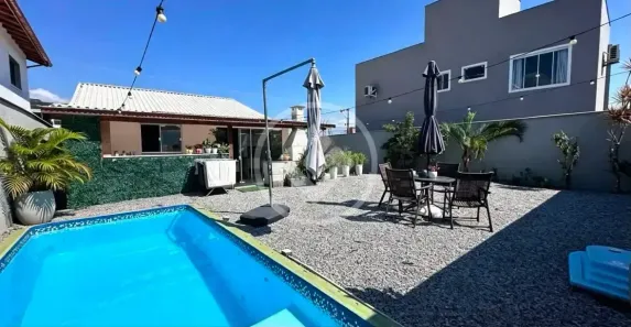 Casa com 4 Quartos à venda, 120m² no Campeche, Florianópolis