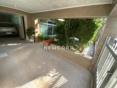 Casa com 3 Quartos à venda, 332m² no Vila Valença, São Vicente