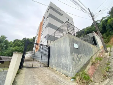 Apartamento com 2 Quartos para alugar, 60m² no Guarani, Brusque