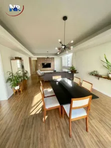 Apartamento com 5 Quartos à venda, 302m² no Gonzaga, Santos