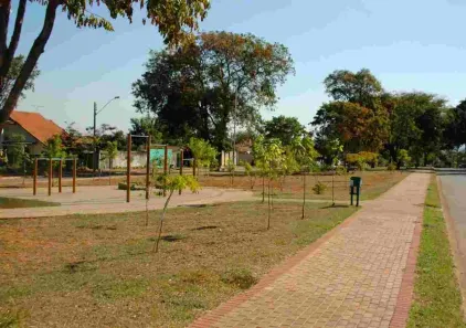 Lote/Terreno à venda, 567m² no Santa Genoveva, Goiânia