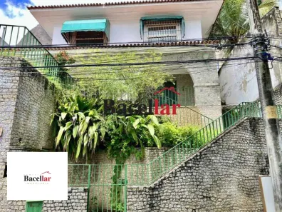 Casa com 6 Quartos à venda, 643m² no Grajaú, Rio de Janeiro