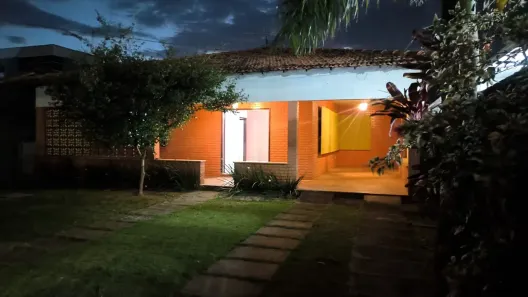 Casa com 4 Quartos para alugar, 180m² no Costazul, Rio das Ostras