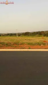 Lote/Terreno à venda, 180m² no Jardim Nair Maria, Salto