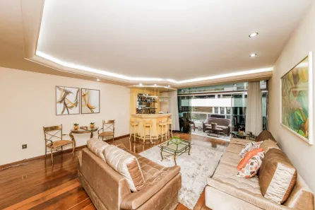 Apartamento com 4 Quartos à venda, 284m² no Granbery, Juiz de Fora