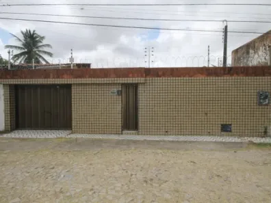 Casa com 4 Quartos à venda, 316m² no Fátima, Fortaleza