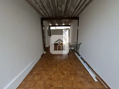 Casa com 3 Quartos para alugar, 70m² no Osvaldo Rezende, Uberlândia