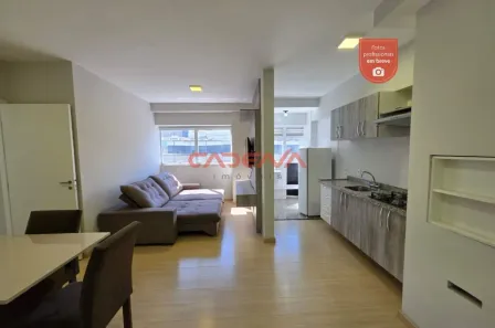 Apartamento com 2 Quartos para alugar, 58m² no Centro Cívico, Curitiba