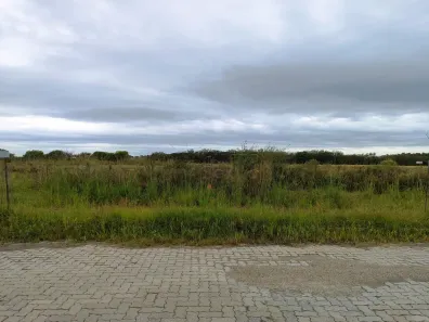 Lote/Terreno à venda, 300m² no Três Vendas, Pelotas