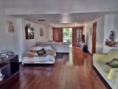 Casa com 3 Quartos à venda, 200m² no Cristo Redentor, Porto Alegre