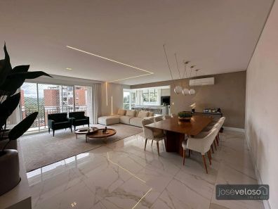 Apartamento com 4 Quartos à venda, 245m² no Campo Comprido, Curitiba