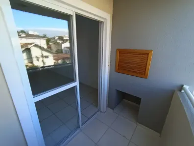 Apartamento com 2 Quartos para alugar, 60m² no Costa e Silva, Joinville