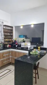 Sobrado com 3 Quartos à venda, 145m² no Jardim Santa Inês I, São José dos Campos