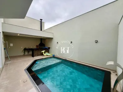 Casa com 3 Quartos para alugar, 340m² no Jardim Avelino, São Paulo