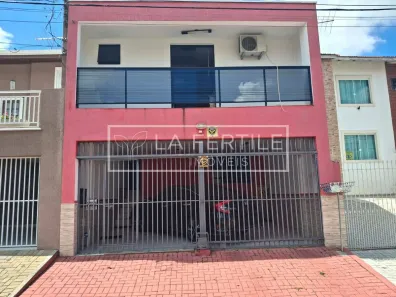Sobrado com 4 Quartos à venda, 160m² no Fazendinha, Curitiba