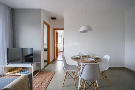 Apartamento com 2 Quartos para alugar, 50m² no Partenon, Porto Alegre