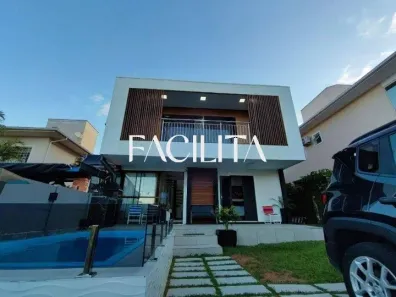 Casa com 3 Quartos para alugar, 200m² no Campeche, Florianópolis