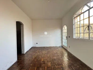 Casa com 2 Quartos à venda, 80m² no Santa Amélia, Belo Horizonte