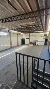 Galpão/Depósito/Armazém à venda, 360m² no Ramos, Rio de Janeiro