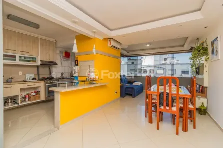 Apartamento com 3 Quartos à venda, 95m² no Passo da Areia, Porto Alegre