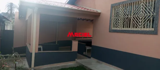 Fazenda/Sítio com 3 Quartos à venda, 160m² no Chácaras Pousada do Vale, São José dos Campos
