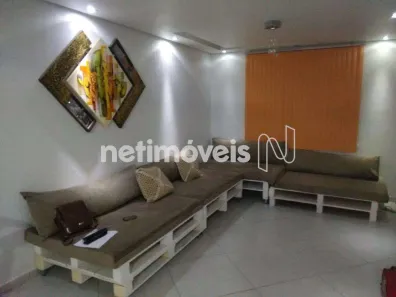 Casa com 5 Quartos à venda, 225m² no Sapucaia II, Contagem