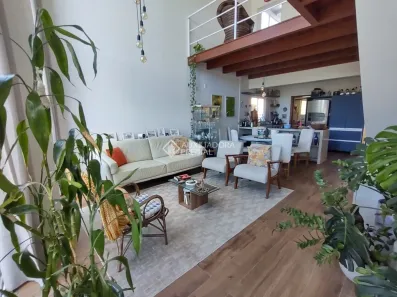 Casa com 3 Quartos à venda, 264m² no Pântano do Sul, Florianópolis