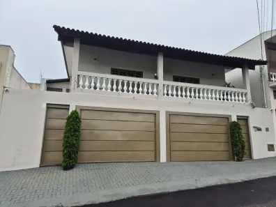 Sobrado com 4 Quartos à venda, 302m² no Parque São Jorge, Franca