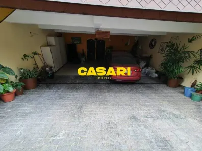 Sobrado com 5 Quartos à venda, 200m² no Jardim do Mar, São Bernardo do Campo