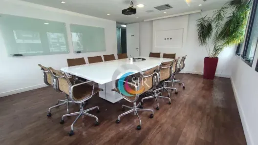 Sala Comercial para alugar, 130m² no Vila Olímpia, São Paulo