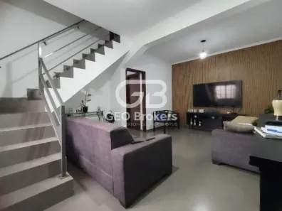 Sobrado com 3 Quartos à venda, 316m² no Parque Santo Antônio, Jacareí