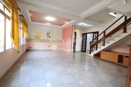 Sobrado com 3 Quartos para alugar, 204m² no Vila Alpina, Santo André