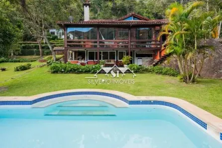 Casa com 4 Quartos à venda, 440m² no Fazenda Inglesa, Petrópolis