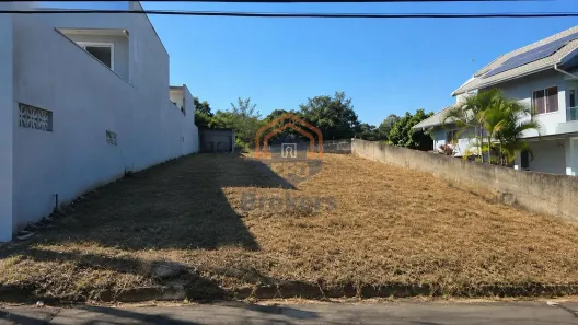 Lote/Terreno à venda, 742m² no Condomínio Parque das Garças I, Atibaia