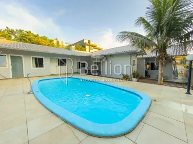 Casa com 4 Quartos à venda, 240m² no das Nações, Timbó