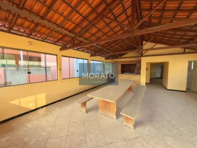 Casa com 3 Quartos à venda, 250m² no Sapucaia II, Contagem