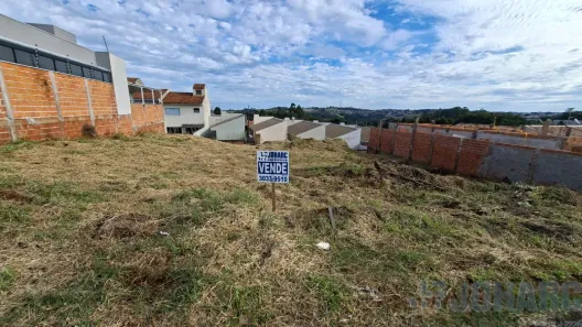 Lote/Terreno à venda, 275m² no Loteamento Residencial Villágio Di Roma, Apucarana