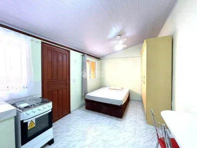 Kitnet com 1 Quarto para alugar, 20m² no Pantanal, Florianópolis