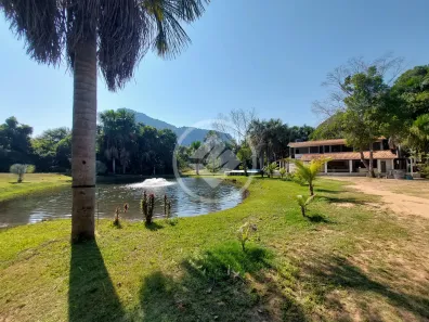Fazenda/Sítio com 6 Quartos à venda, 7m² no , Chapada dos Guimarães