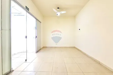 Ponto Comercial com 3 Quartos para alugar, 135m² no Centro, Leme