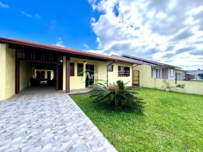 Sobrado com 3 Quartos à venda, 300m² no , Tramandaí