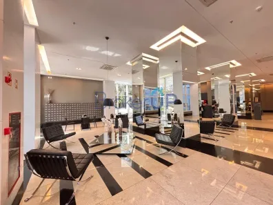 Sala Comercial à venda, 33m² no Mont Serrat, Porto Alegre