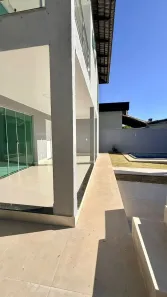 Casa de Condomínio com 4 Quartos para alugar, 290m² no Jardins Madri, Goiânia